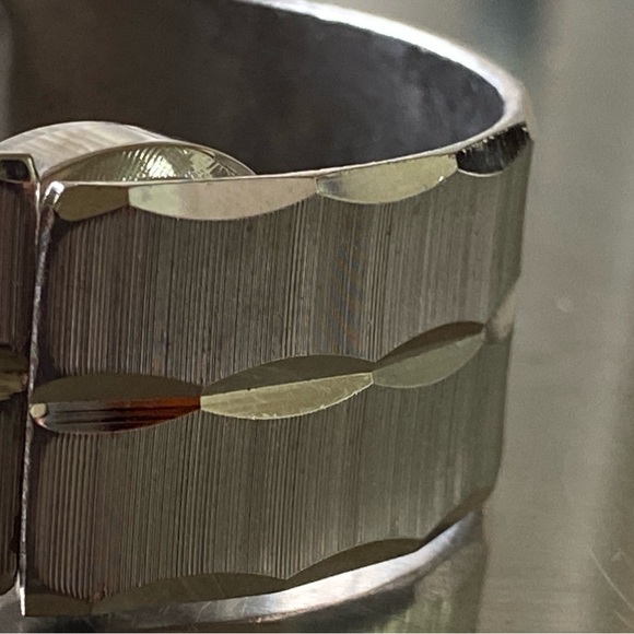 Vintage Leon Piradet Watch Bangle In Working Condition!! main image 4